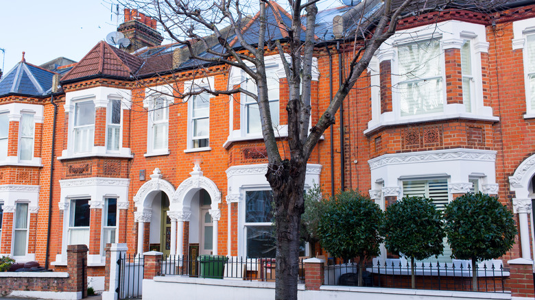 Clapham buildings 