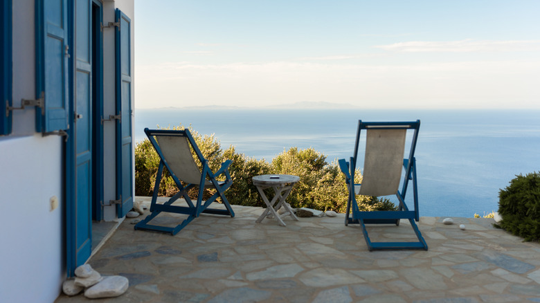 patio at Airbnb place on Folegandros