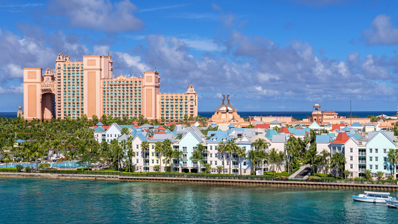 Hotels and apartments in Paradise Island, Bahamas
