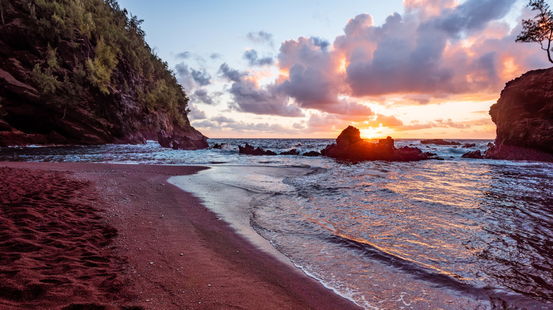 Sun rising on Red Sand Beach