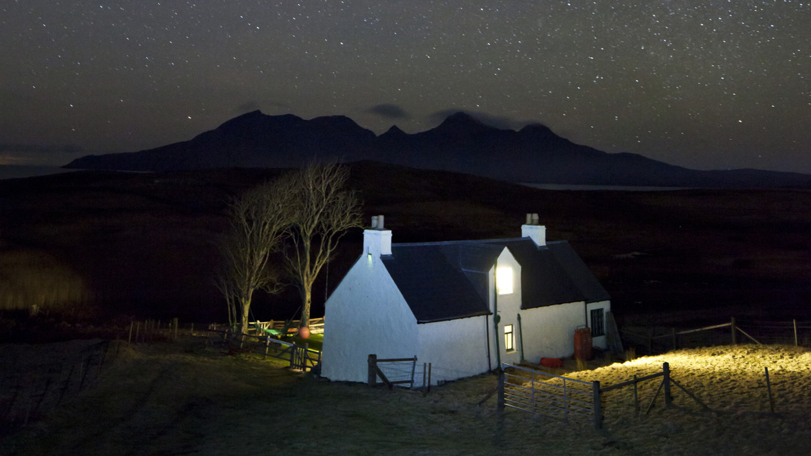 The Isle Of Rum Has Become Scotland's First Dark Sky Destination