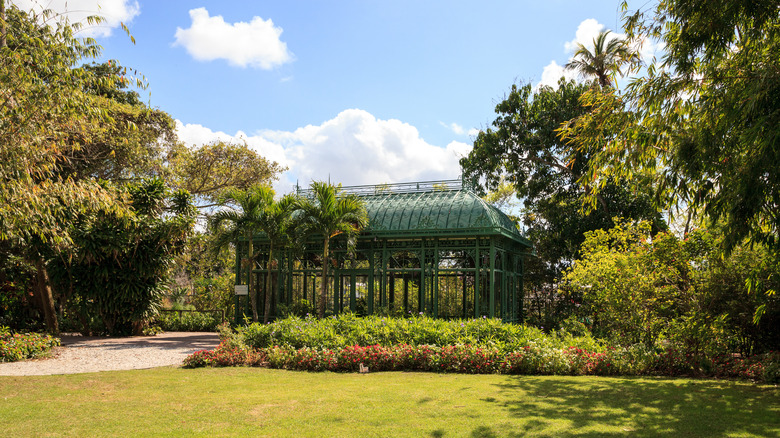 A gazebo at the Wonder Gardens in Bonita Springs, Florida