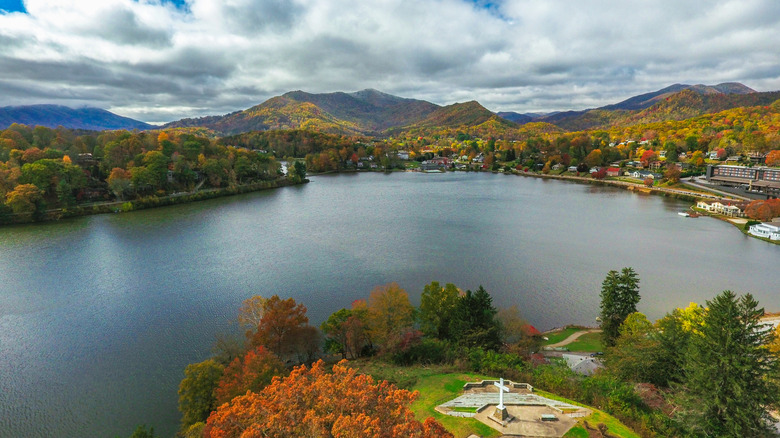 aerial view over Lake Junaluska in North Carolina