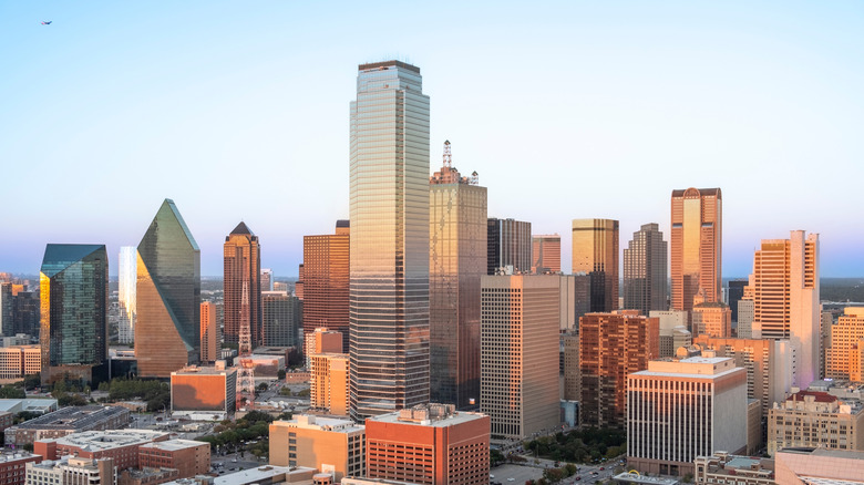 Skyline of Dallas at sunset