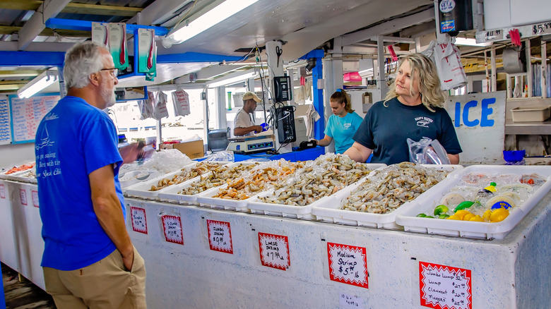 Customer purchasing shrimp in Bon Secour