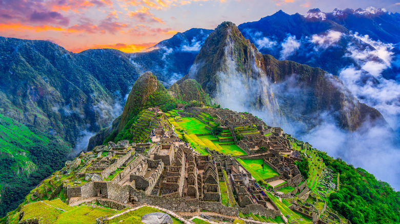 overview of machu picchu