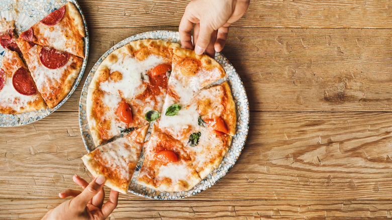 Sharing pizza