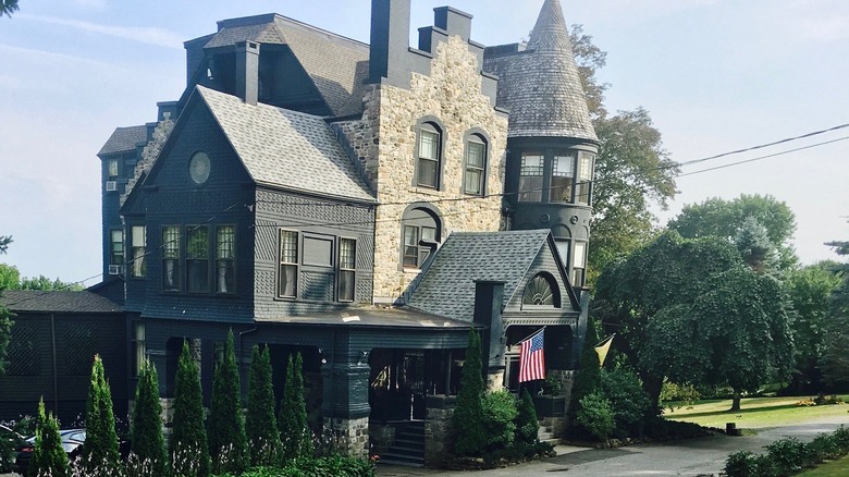 the majestic Norumbega Inn