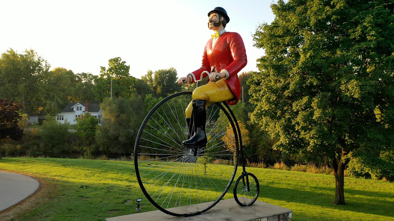 the Ben Bikin' sculpture in Sparta