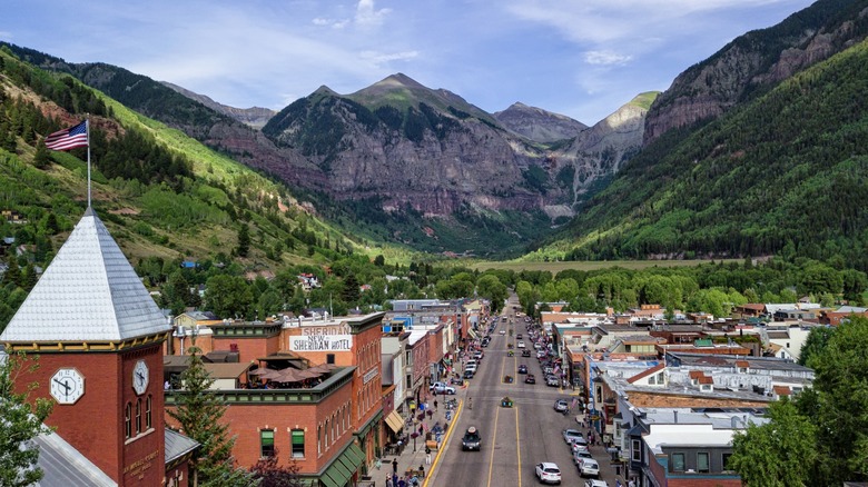 Telluride, Colorado's Main Street with mountains in the background