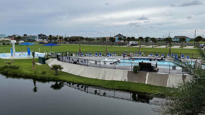 view of pool and splash pad at RV resort