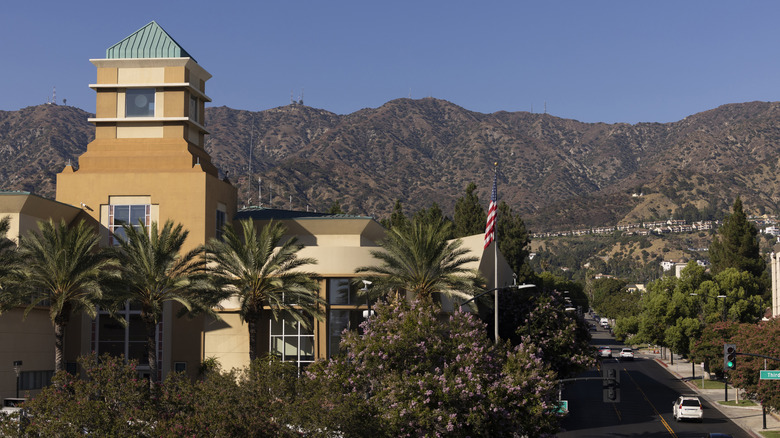 Buildings, trees, and mountains in Burbank, California