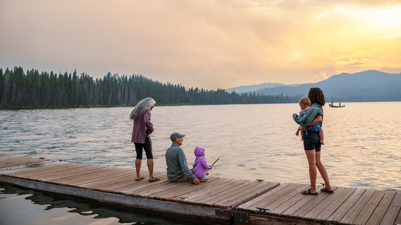 summer day view at Lake Nacimiento