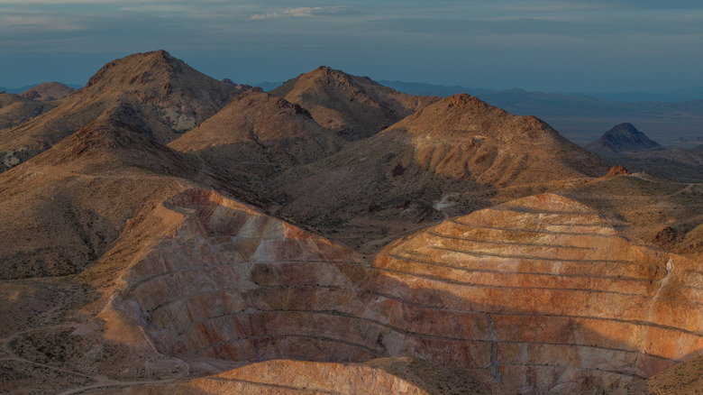 Red-orange desert mountain range
