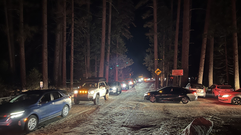 gridlocked traffic at Yosemite