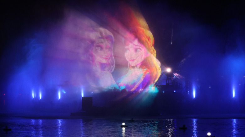 Disney Cascade of Lights Adventure Bay show.
