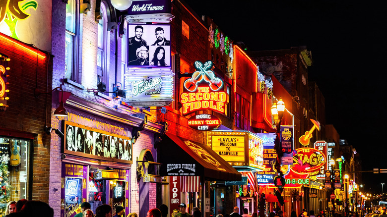 Nashville neon lights