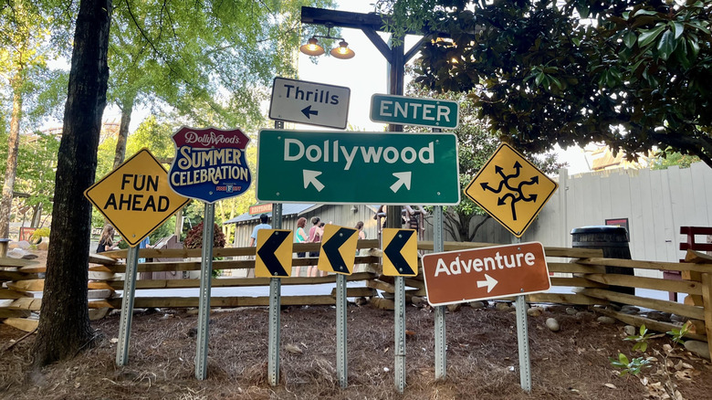 Road sign style decorations within Dollywood