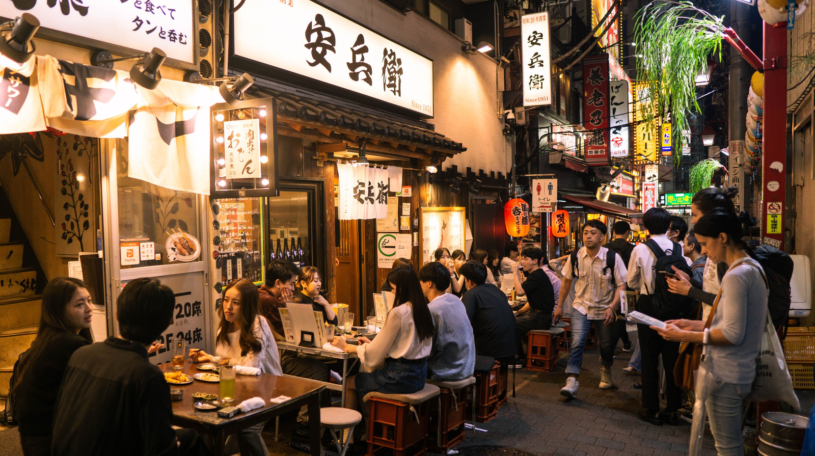 Don't Embarrass Yourself By Trying To Order This Common Alcoholic Drink ...