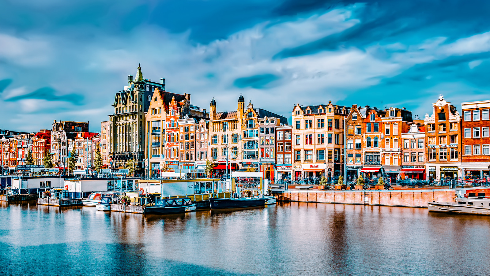 Dé 25 x bezienswaardigheden in Nederland Fotos kaartje Reisroutes