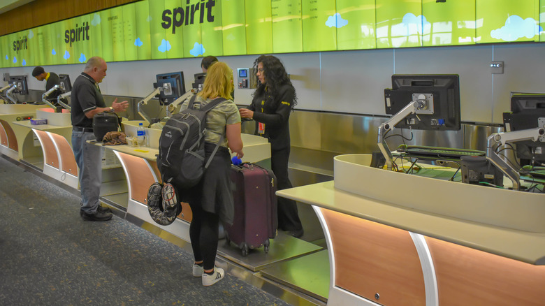 Spirit checked baggage hot sale