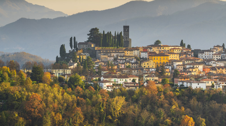 italian hilltop town in autumn