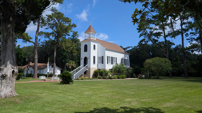 Church garden view, City of  St. Marys, Georgia