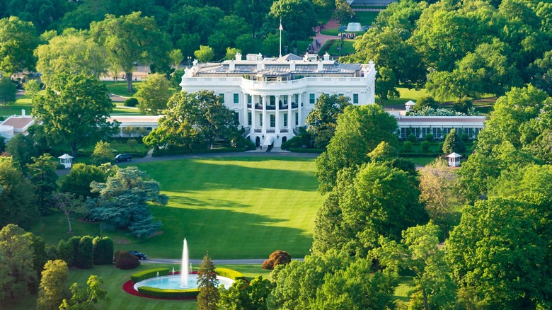 aerial view of the white house 