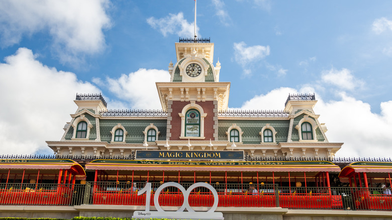 Magic Kingdom park entrance