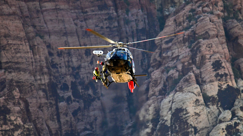 helicopter rescue team