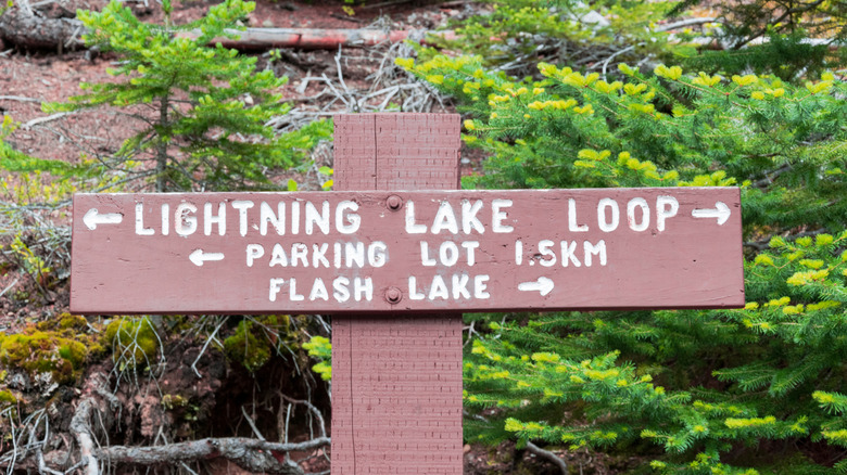 Sign of trail loop at Lightning Lake at Manning Park, British Columbia, Canada