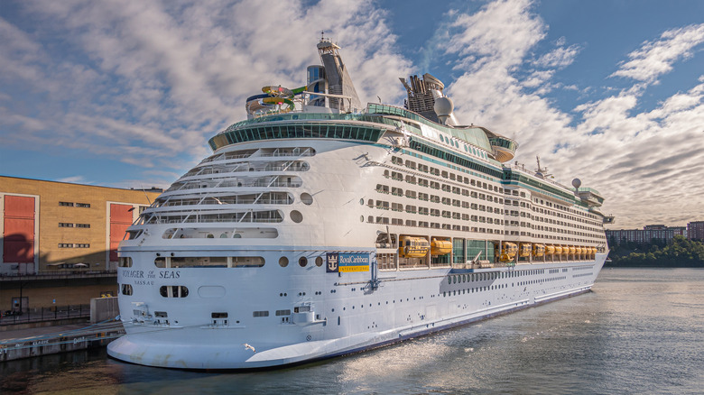 Voyager of the Seas 