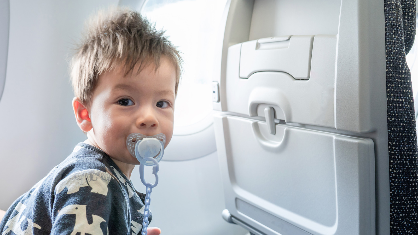 How Often Do Planes Get Cleaned Between Flights? (Warning Maybe Not As Often As You Think)