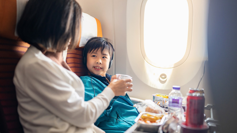 In-flight meal in tray