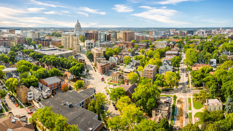 Madison, Wisconsin skyline