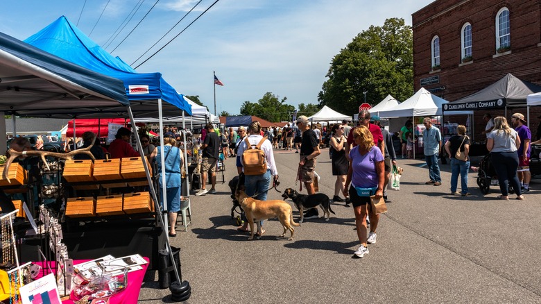 Chesterton European Market