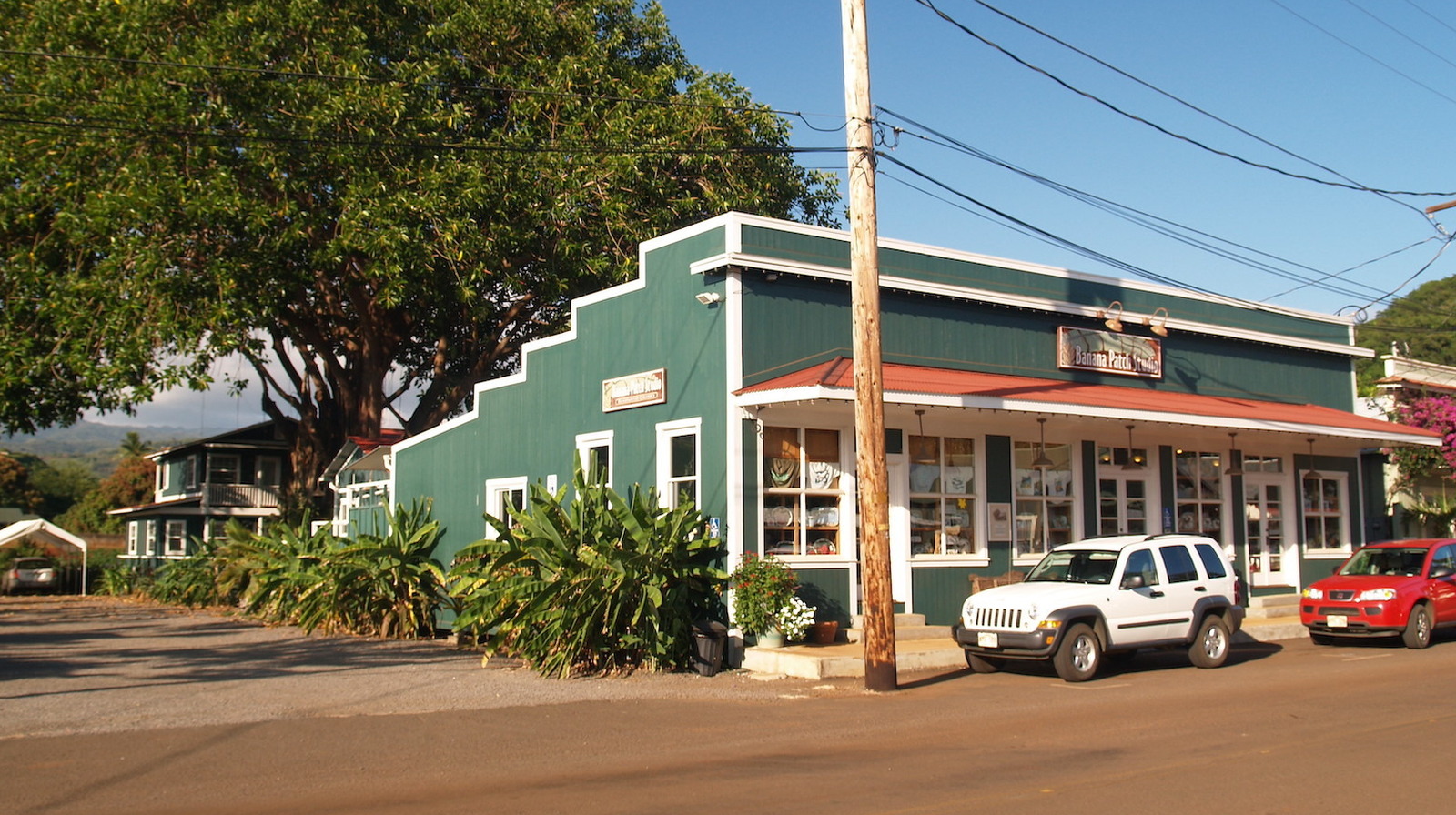 Kauai's 'Biggest Little Town' Is The Island's Art Capital With Old-School Hawaiian Charm