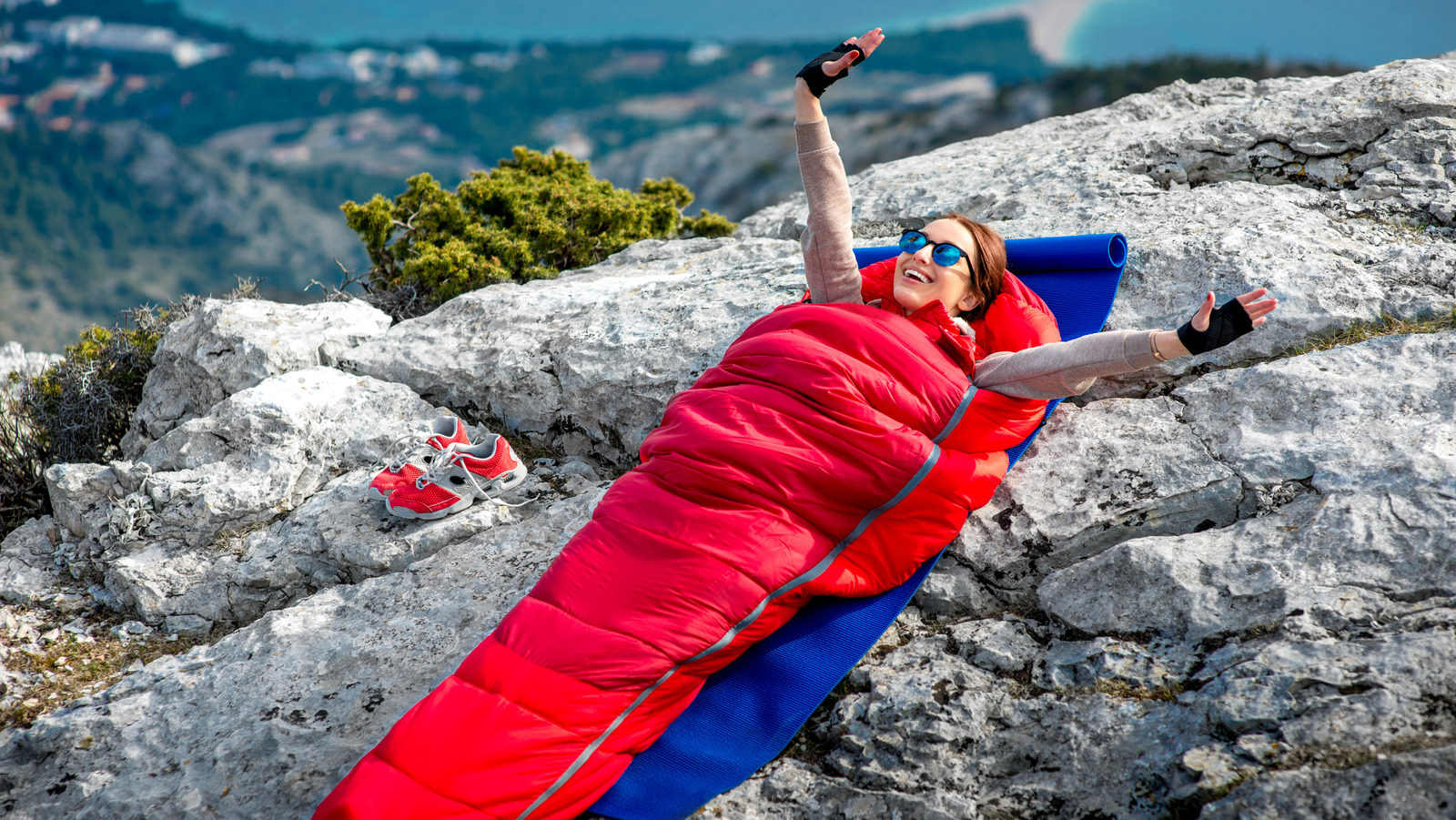 Keep Your Sleeping Bag Dry With This Easy Aluminum Foil Hack