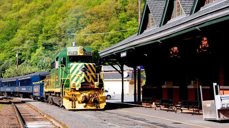 The Lehigh Gorge Scenic Railway departing from the historic Mauch Chunk Station in Jim Thorpe, Pennsylvania