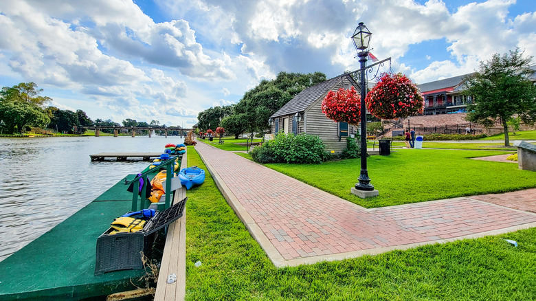 Cane River front