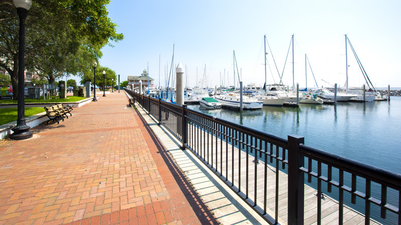 Park and boats in Pensacola, Florida