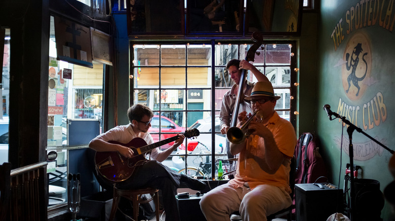 musicians performing spotted cat club new orleans