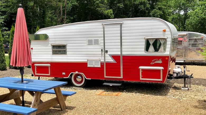 Vintage trailer at Junebug Retro Resort