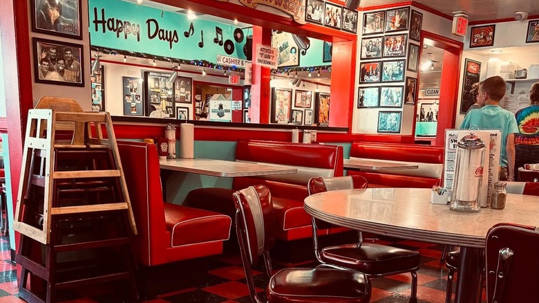 Interior of Mel's Hard Luck Diner