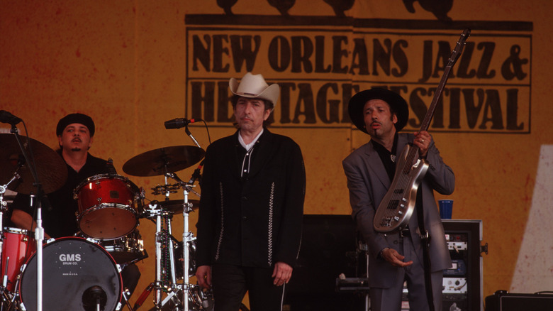 bob dylan stage new orleans jazz festival