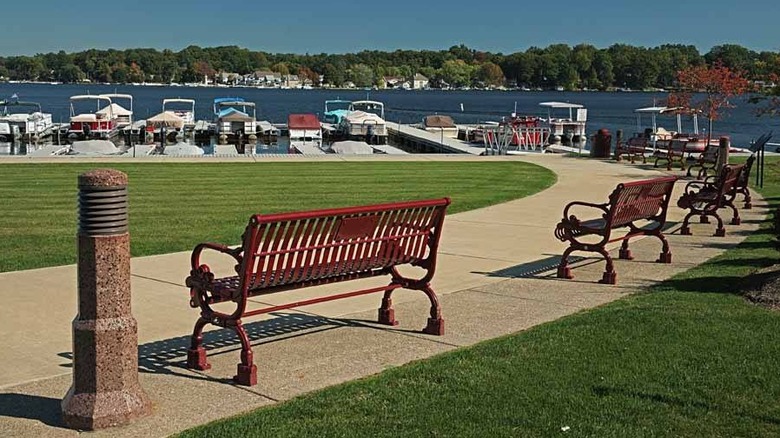 A view of the benches overlooking the water at Ice House Park in Conneaut Lake, Pennsylvania.
