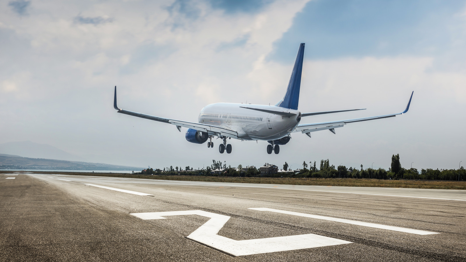 Pilots Landing At The Wrong Airport Isn #39 t Quite As Rare As You Think Pilots Landing At The Wrong Airport Isn #39 t Quite As Rare As You Think