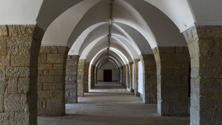 an empty hallway