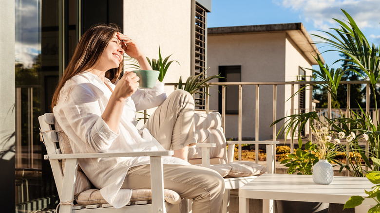 woman drinking morning coffee 