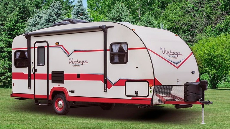 Gulf Stream Coach Vintage Cruiser